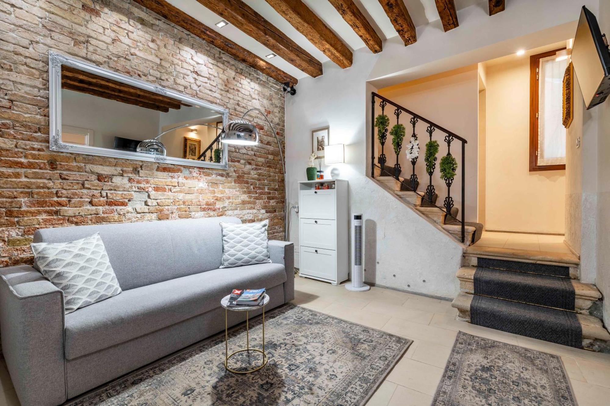 Ca' Pestrin Suite House - San Marco Square Venedig Eksteriør billede